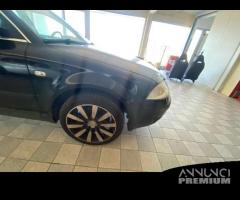 PARAFANGO ANTERIORE DESTRO VW PASSAT B5 2002