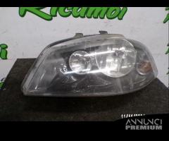 FARO ANTERIORE SINISTRO PER SEAT IBIZA 6L 2006