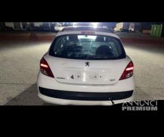 RICAMBI PER PEUGEOT 207 1.4 VTi ANNO 2011