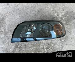 Fari anteriori Volvo V50 2006 - 8