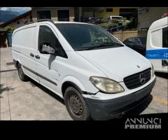 Ricambi Mercedes Vito 2008 bianco 2200cc TD