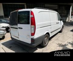 Ricambi Mercedes Vito 2008 bianco 2200cc TD