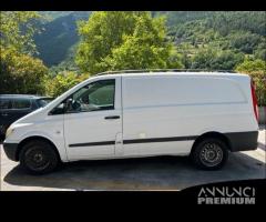 Ricambi Mercedes Vito 2008 bianco 2200cc TD - 8