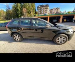 RICAMBI PER VOLVO XC60 156 2.0 D3 AWD 2017