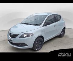 Lancia Ypsilon 11M My23 1.0 Firefly 70 CvStar...