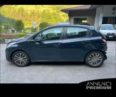 Ricambi Peugeot 208 2017 5 porte grigio scuro