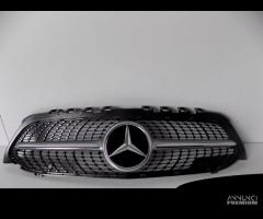 Mercedes Classe A W177 Griglia Diamond - 4437 - 4