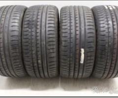 4 gomme usate 255 40 18 e 225 45 18 good year