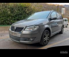 Ricambi Volkswagen Touran 2008 grigio/marrone LD7S