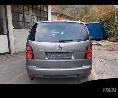 Ricambi Volkswagen Touran 2008 grigio/marrone LD7S