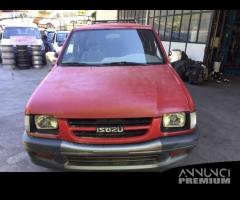 Ricambi Isuzu 2000 4 porte 3100cc TD 4JG2-T kw80