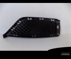 BMW X1 E84 GRIGLIA PARAURTI DESTRA - 3885 - 2