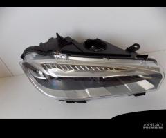 BMW X5 F15 / X6 F16 FARO LED ADAPTIVE R - 10940 - 3