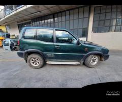 Ricambi Nissan Terrano da 1994 a 2000 3 e 5 porte - 8