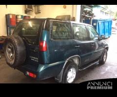 Ricambi Nissan Terrano da 1994 a 2000 3 e 5 porte - 11