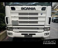 Ricambi Scania GV R 124L LB 6x2 4 NB 420 ADR 2000