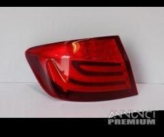 BMW 5 F10 FARO PARAFANGO POSTERIORE SINISTRO LED - - 1