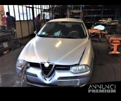 Ricambi Alfa Romeo 156 berlina 2000 grigio e rosso