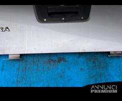 Sponda cassone Nissan Navara 2005 4 porte grigia