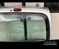 Portellone posteriore Renault Kangoo anno 2003