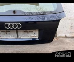 Ricambi Audi A3 4x4 3 porte 08 blu scuro 2000cc TD - 11