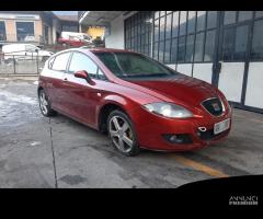 Ricambi Seat Leon 2006 5 porte rossa 1900cc TD BXE