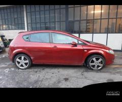 Ricambi Seat Leon 2006 5 porte rossa 1900cc TD BXE - 8