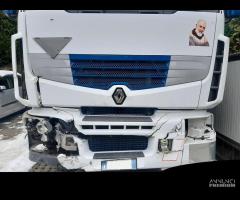 Ricambi Renault Premium 460.18T E5V 2010 bianco