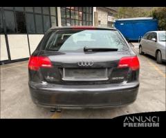 Ricambi Audi A3 2006 5 porte grigio scuro - 6