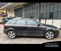 Ricambi Audi A3 2006 5 porte grigio scuro - 8