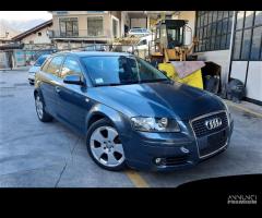 Ricambi Audi A3 2006 5 porte grigio scuro - 9