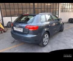 Ricambi Audi A3 2006 5 porte grigio scuro - 14