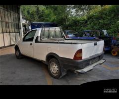 Ricambi Fiat Strada 2000 bianco