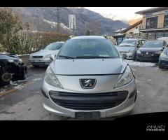 Ricambi Peugeot 207 SW 2010 grigia 1400cc benzina