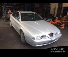 Ricambi Alfa Romeo 166 berlina 2000 grigio chiaro