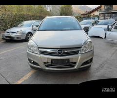 Ricambi Opel Astra SW 2007 1.7 cdti/1.6 benzina