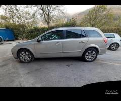 Ricambi Opel Astra SW 2007 1.7 cdti/1.6 benzina