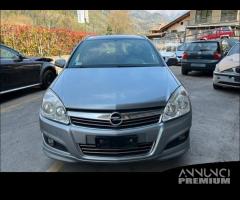 Ricambi Opel Astra SW 2007 1.7 cdti/1.6 benzina - 11