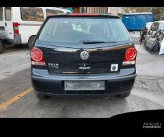 Ricambi Volkswagen Polo 2008 5 porte grigia e blu - 12