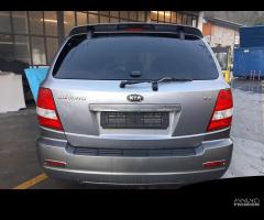 Ricambi Kia Sorento 4x4 2006 2500cc TD D4CB grigia - 6