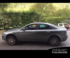 Ricambi Alfa Romeo 159 berlina 2006 2400cc JTD - 8