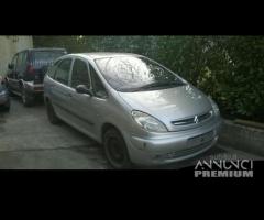 Ricambi carrozzeria Citroen Xsara Picasso 2000