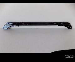 BMW 3 G20 / G21 - Staffa per cintura / Piastra sup - 1