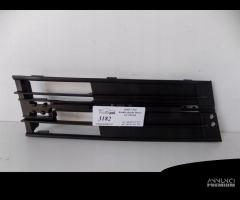 GRIGLIA PARAURTI DESTRA BMW 7 F01 F02 LCI - 3182 - 1