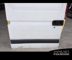 Ricambi carrozzeria Renault Master 2002 bianco - 8