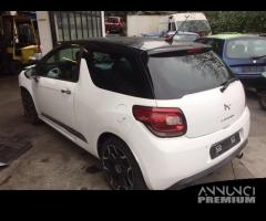 Ricambi Citroen DS3 2012 bianca