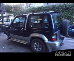 Ricambi Mitsubishi Pajero 1996 3 porte e 5 porte - 12