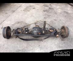 Ponte posteriore Nissan Terrano da 95 2700cc TD