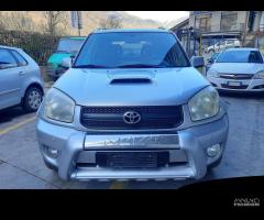 Ricambi Toyota Rav4 2002 e 2004 3 porte e 5 porte