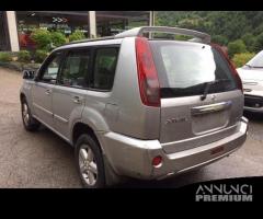 Ricambi Nissan X-Trail 2005 e 2002 2200cc TD